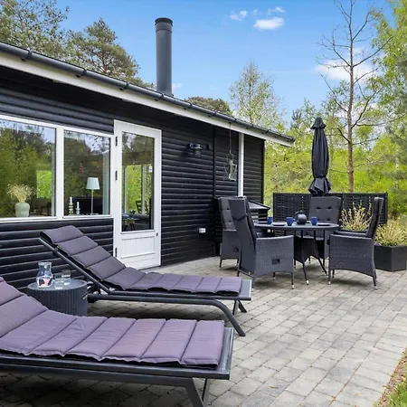 1609-aakirkeby-aspesgardsskoven-25 Ferienhaus